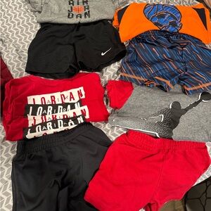 Large lot of 2t boy clothes